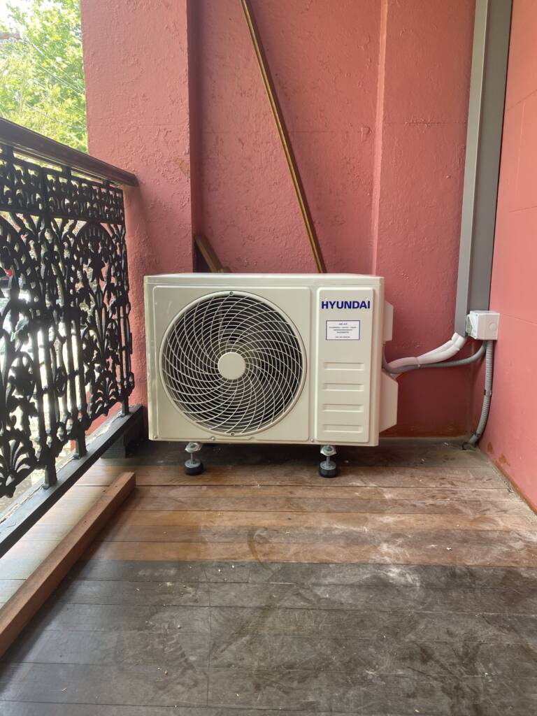 Outdoor ac unit installed at Bronte