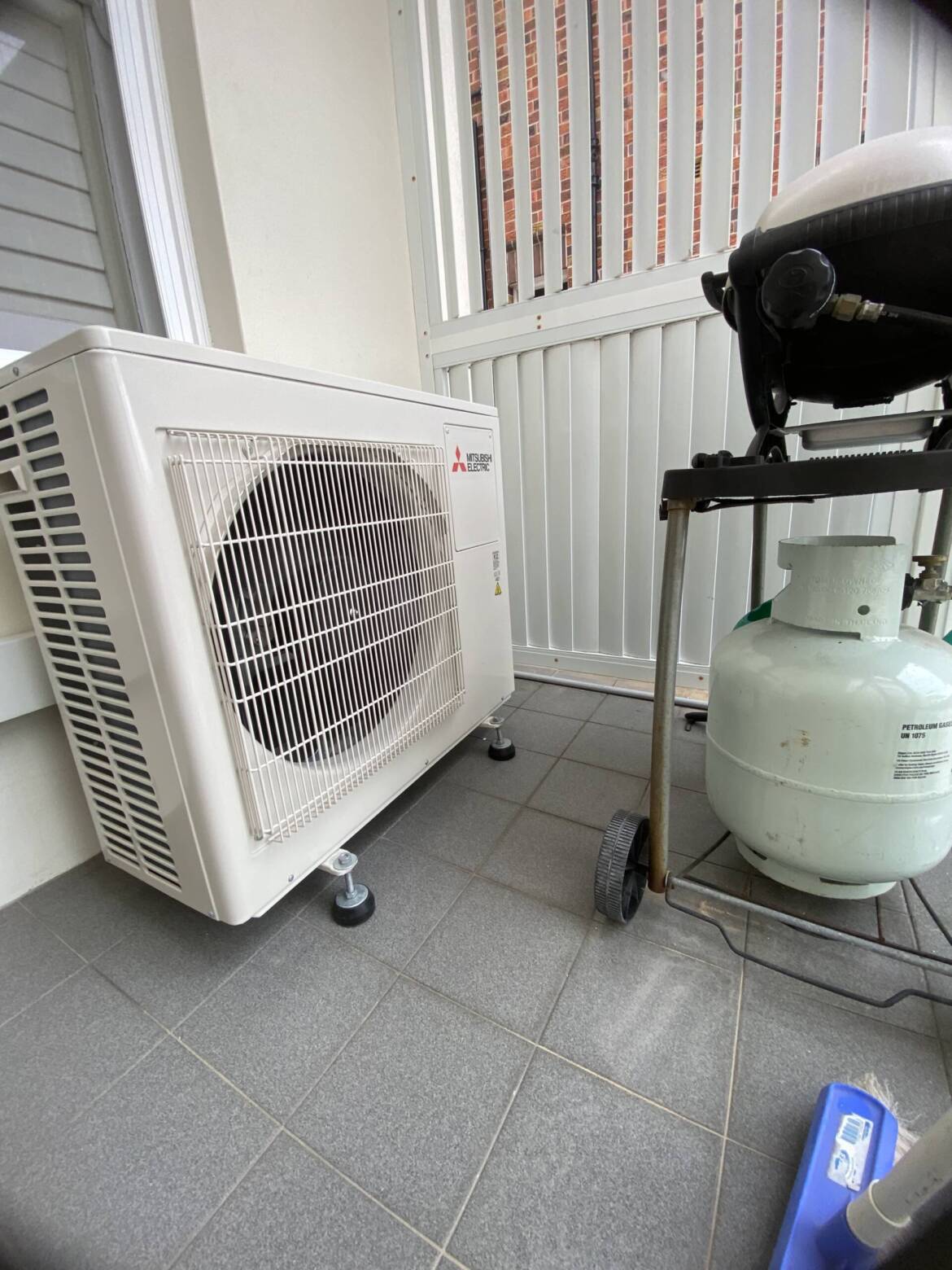 Mitubishi electric multi system installation at Rose Bay